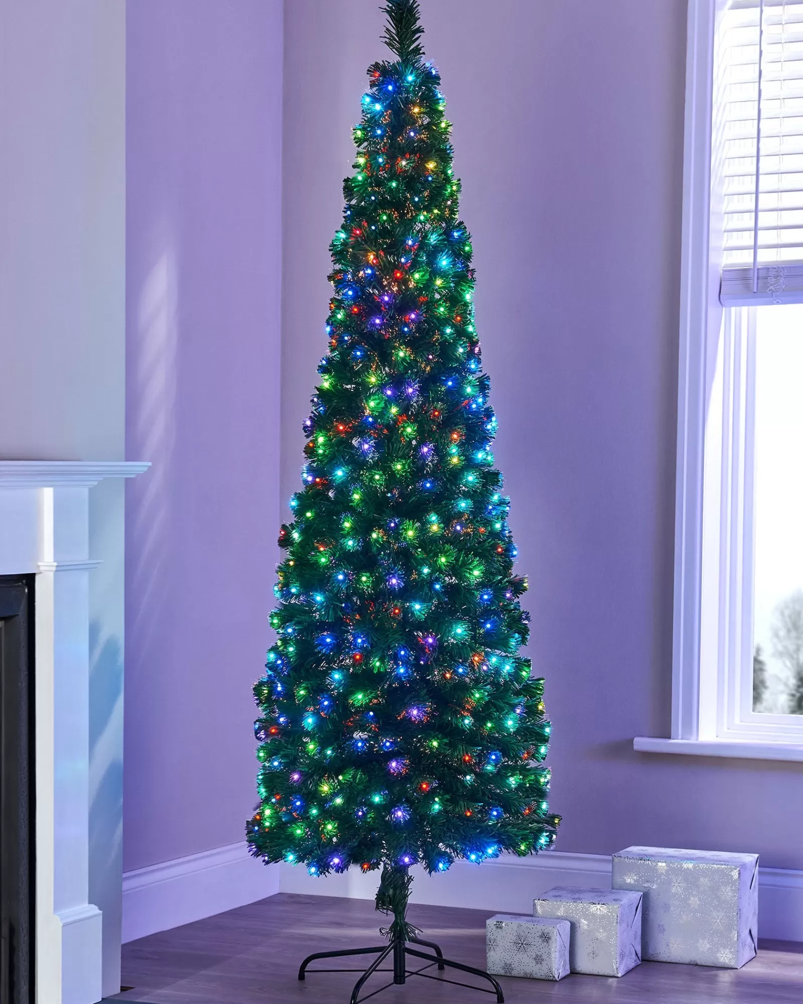 WeRChristmas Budget Christmas Trees | Fibre Optic Christmas Trees^Pre-Lit Fibre Optic Multi-Colour Christmas Tree, 5 Ft