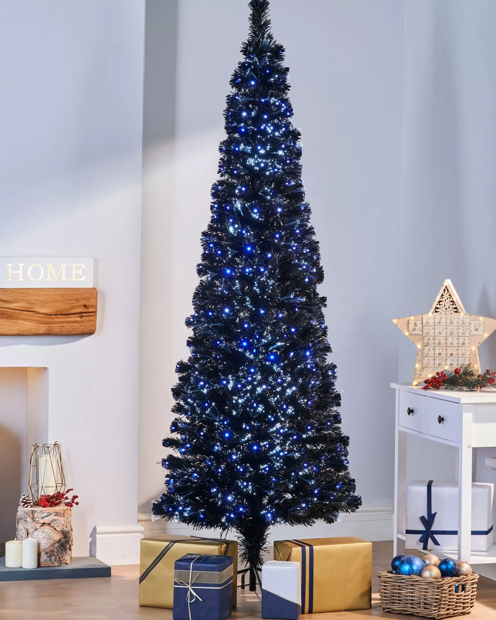 WeRChristmas Budget Christmas Trees | Fibre Optic Christmas Trees^Pre-Lit Fibre Optic Slim Black Christmas Tree, 5 Ft