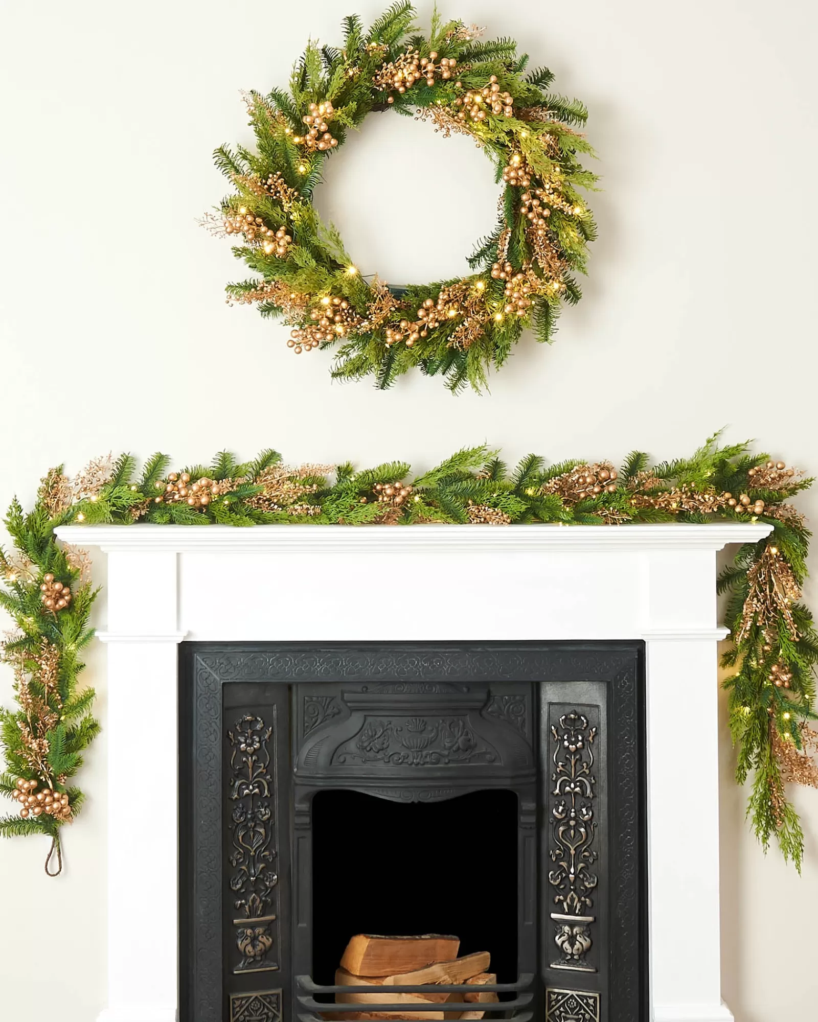 WeRChristmas Decorated Garlands | Pre Lit Garlands^Pre-Lit Gold Berry Mixed Tip Garland, 9 Ft