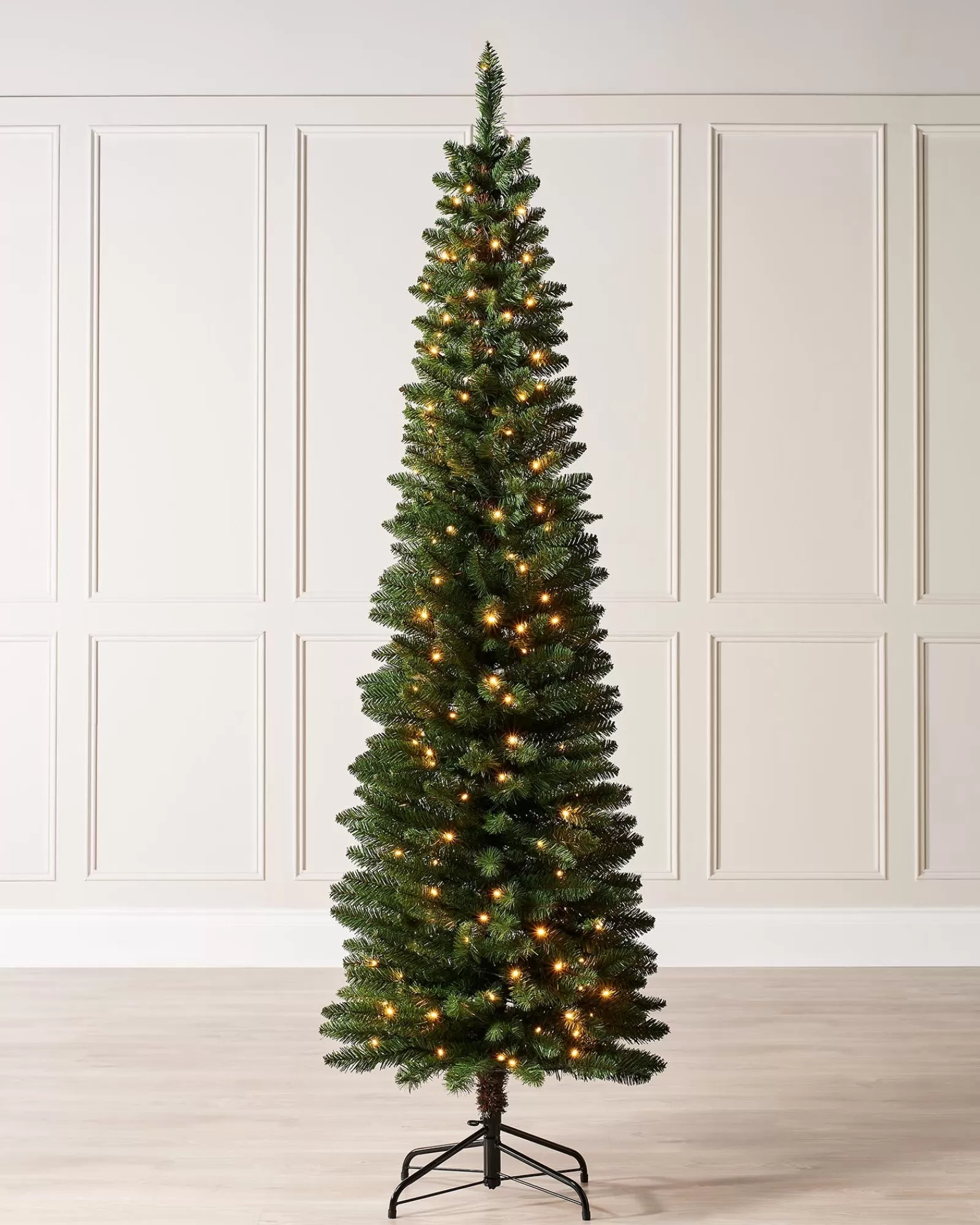 WeRChristmas Budget Christmas Trees | Pre Lit Christmas Trees^Pre-Lit Green Pencil Christmas Tree, 6.5 Ft