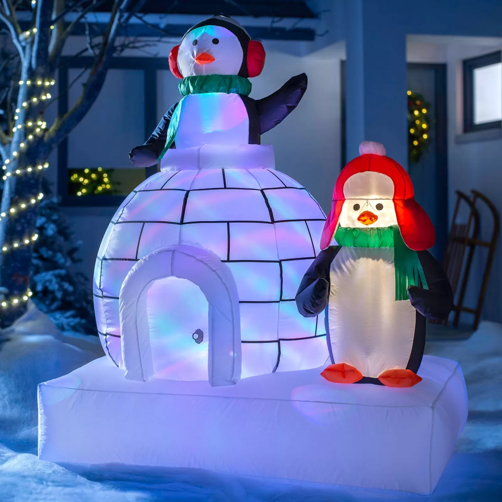 WeRChristmas Inflatables^Pre-Lit Inflatable Penguin Family And Igloo, 5 Ft