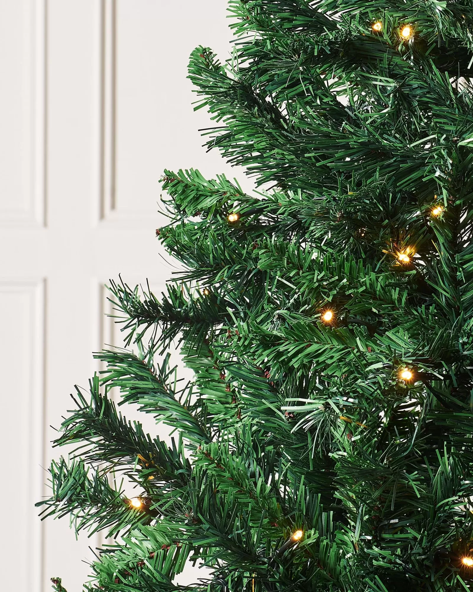 WeRChristmas Budget Christmas Trees | Pre Lit Christmas Trees^Pre-Lit Mixed Pine Christmas Tree, 6 Ft