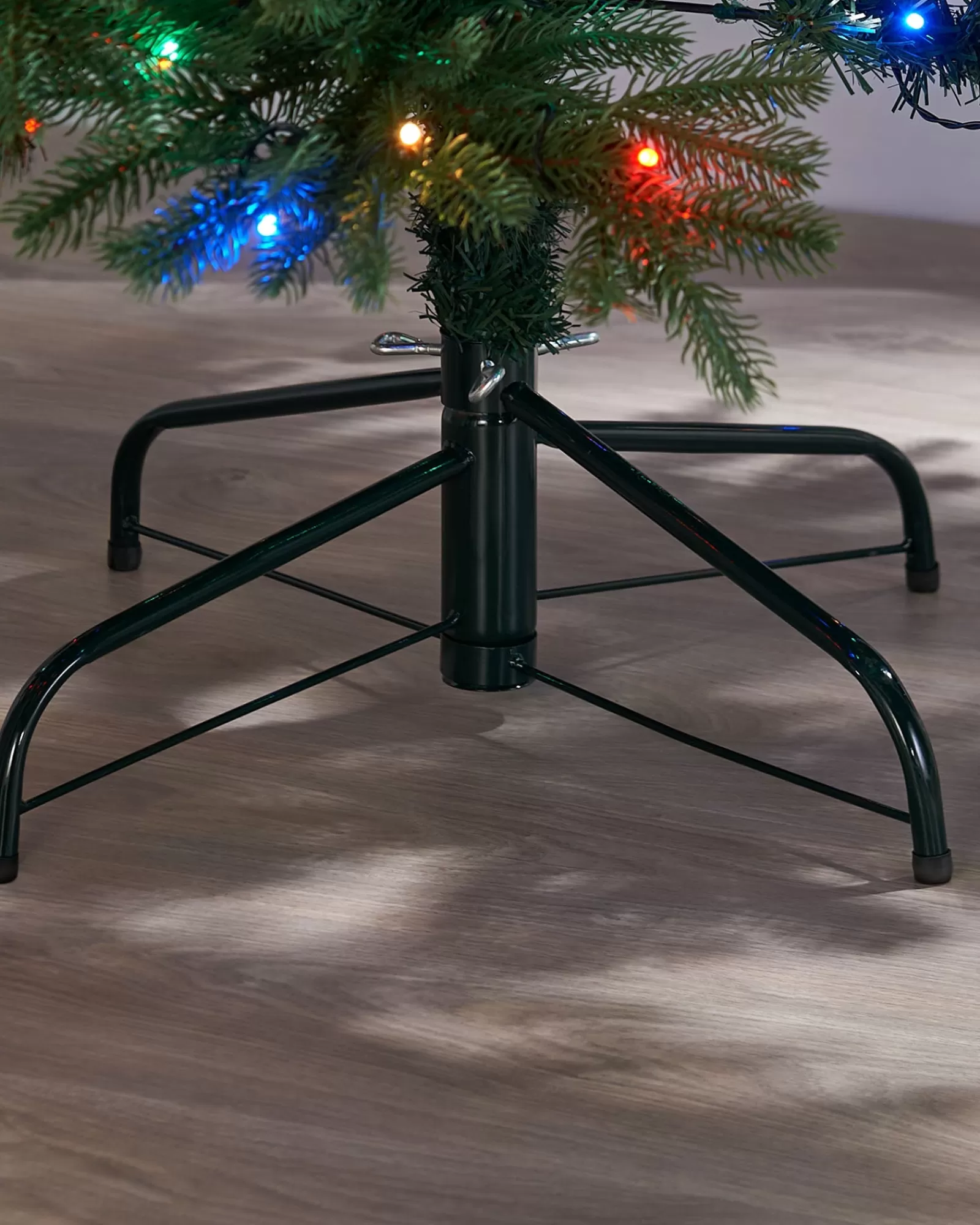 WeRChristmas Pre Lit Christmas Trees^Pre-Lit Mixed Pine Christmas Tree With Remote Control Lights, 7 Ft
