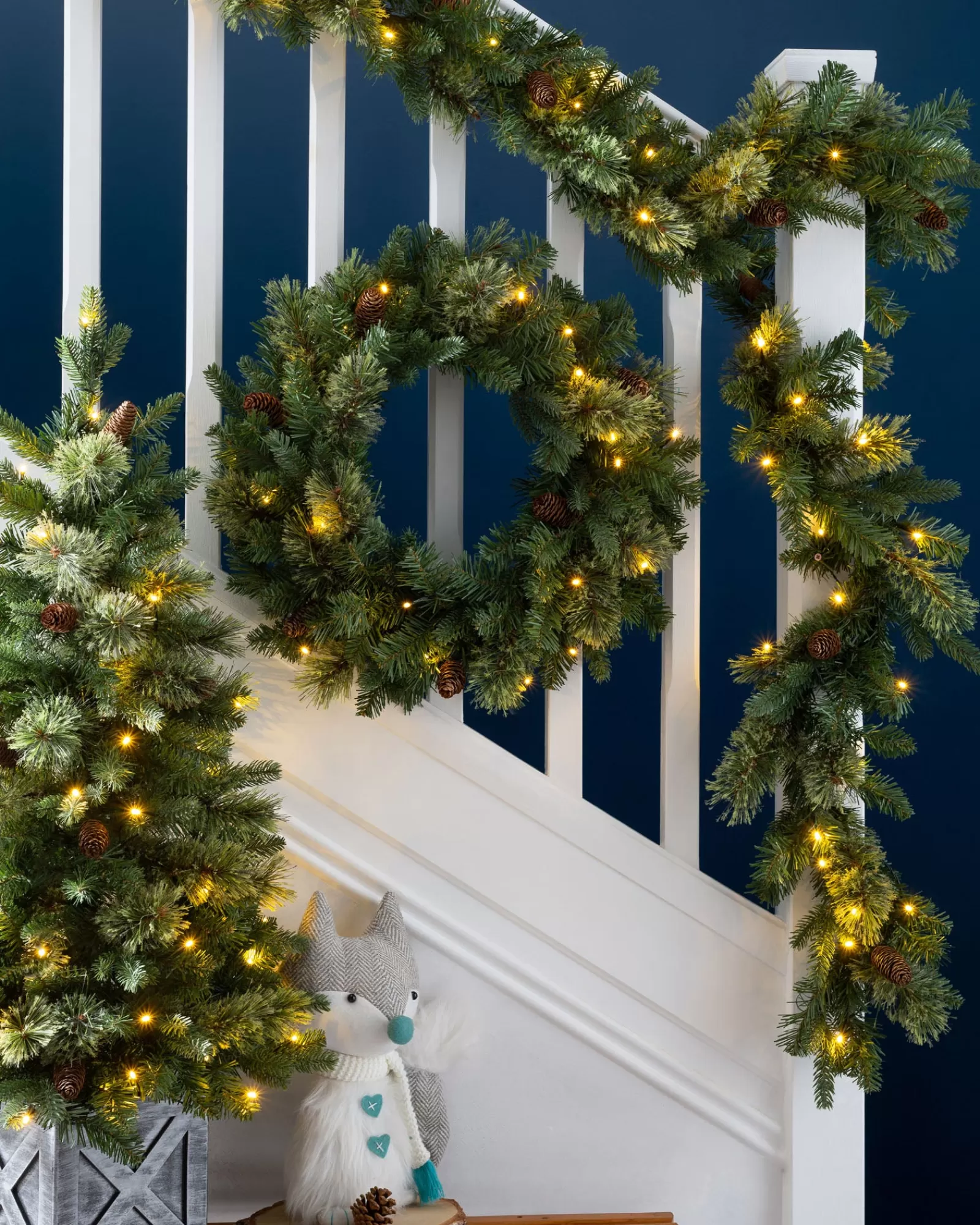 WeRChristmas Plain Wreaths | Decorated Wreaths^Pre-Lit Natural Pine Wreath, 60 Cm