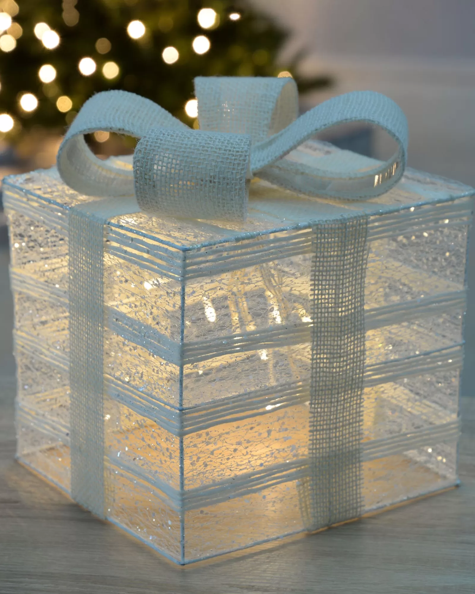 WeRChristmas Table Decorations^Pre-Lit Paper String And Gauze Gift Box, 20 Cm