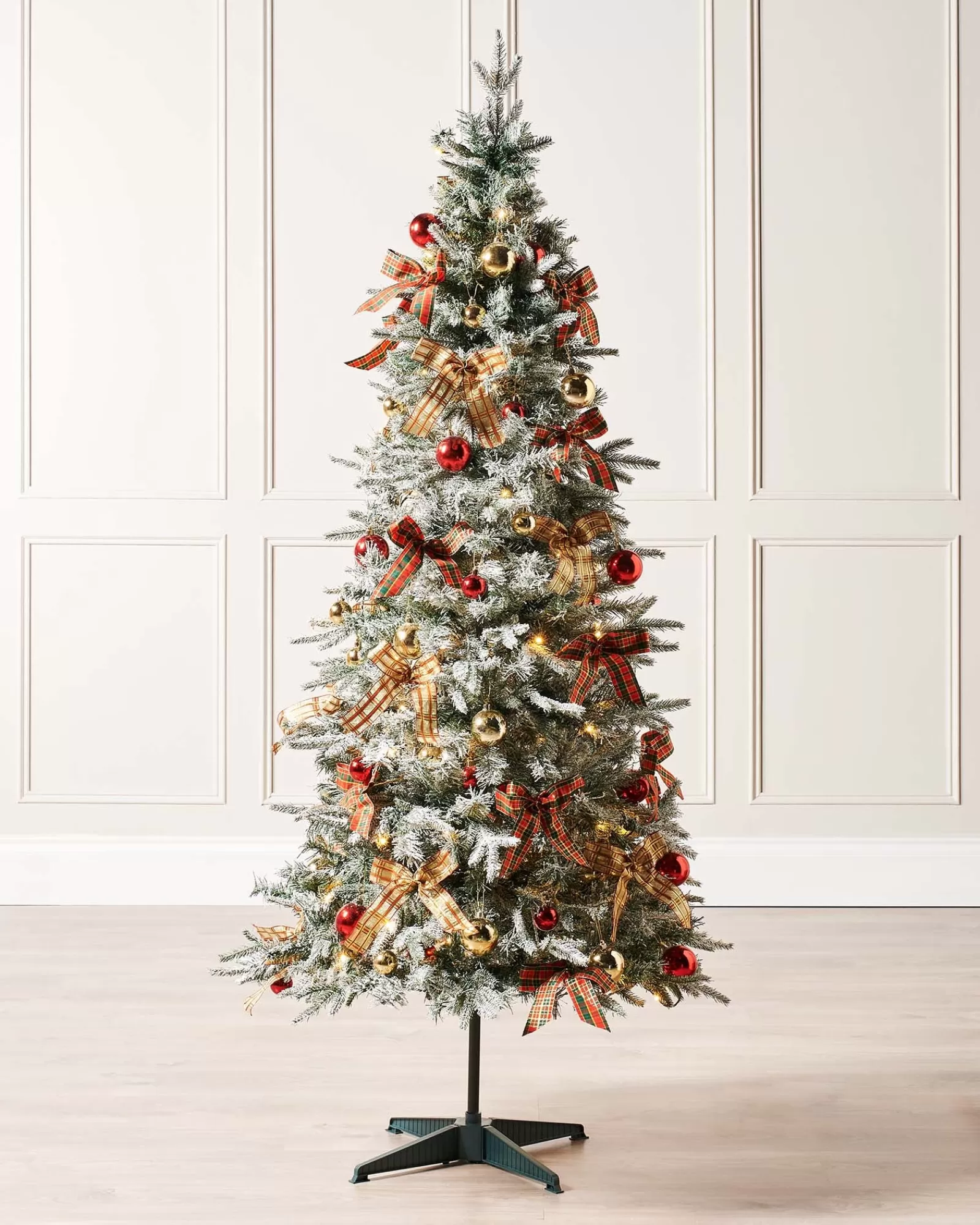 WeRChristmas Budget Christmas Trees | Snow Flocked Christmas Trees^Pre-Lit Pop-Up Decorated Christmas Tree, Red/Gold, 6 Ft