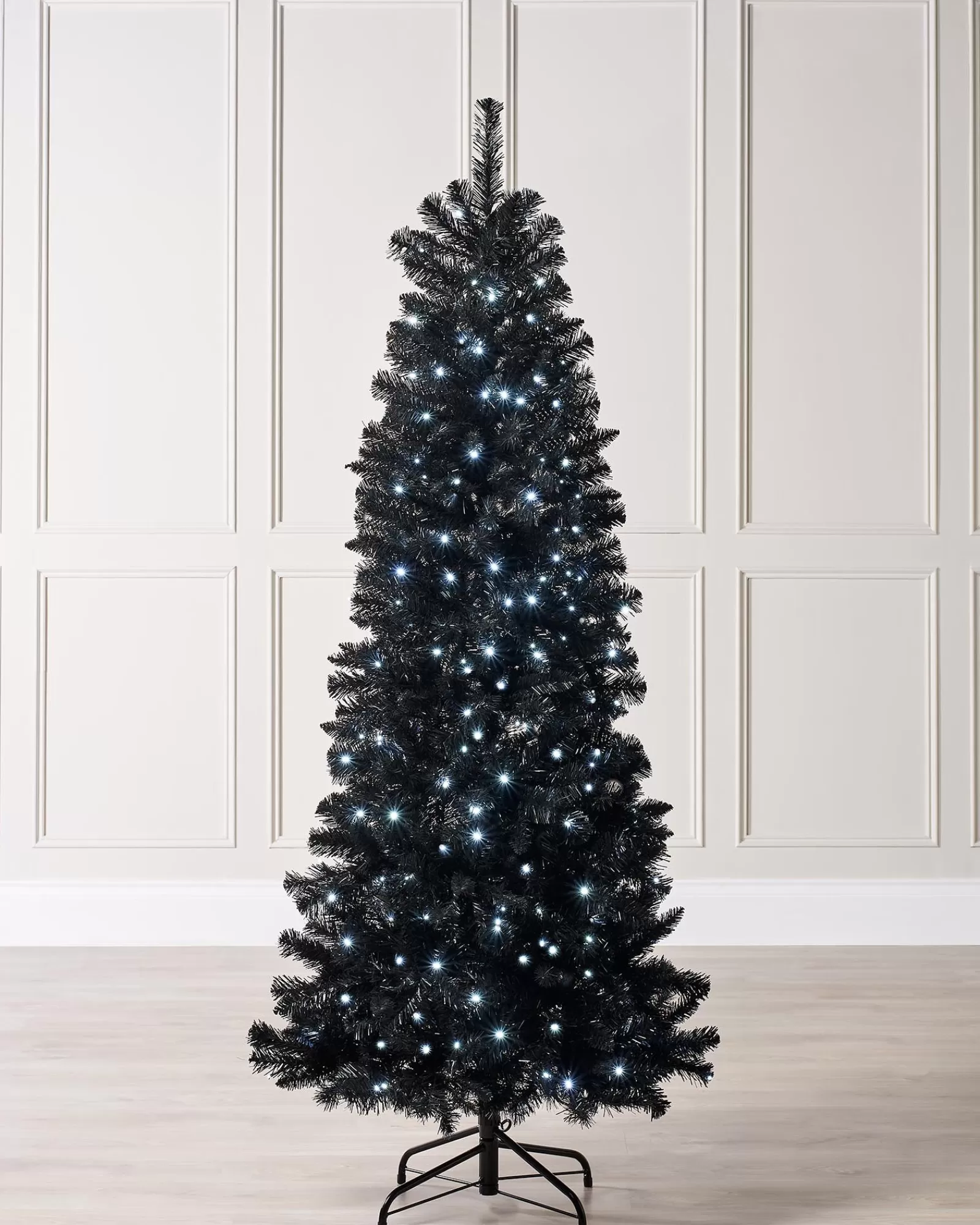 WeRChristmas Budget Christmas Trees | Pre Lit Christmas Trees^Pre-Lit Slim Black Christmas Tree, 6 Ft