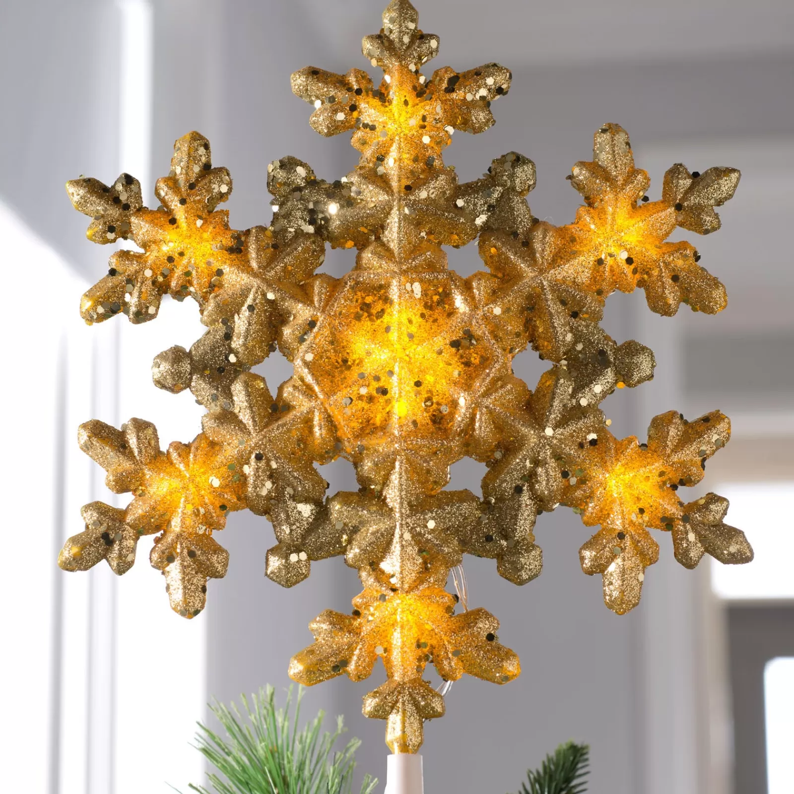 WeRChristmas Tree Toppers^Pre-Lit Snowflake Christmas Tree Topper, Gold, 29 Cm