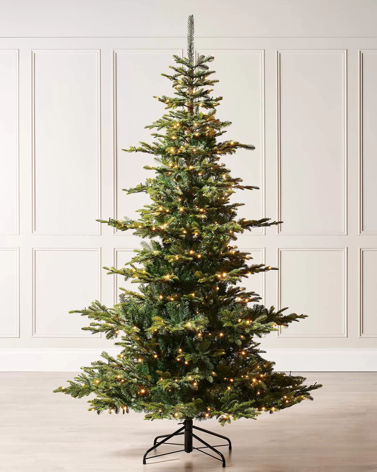 WeRChristmas Premium Christmas Trees | Pre Lit Christmas Trees^Pre-Lit Sugar Pine Christmas Tree, 6 Ft