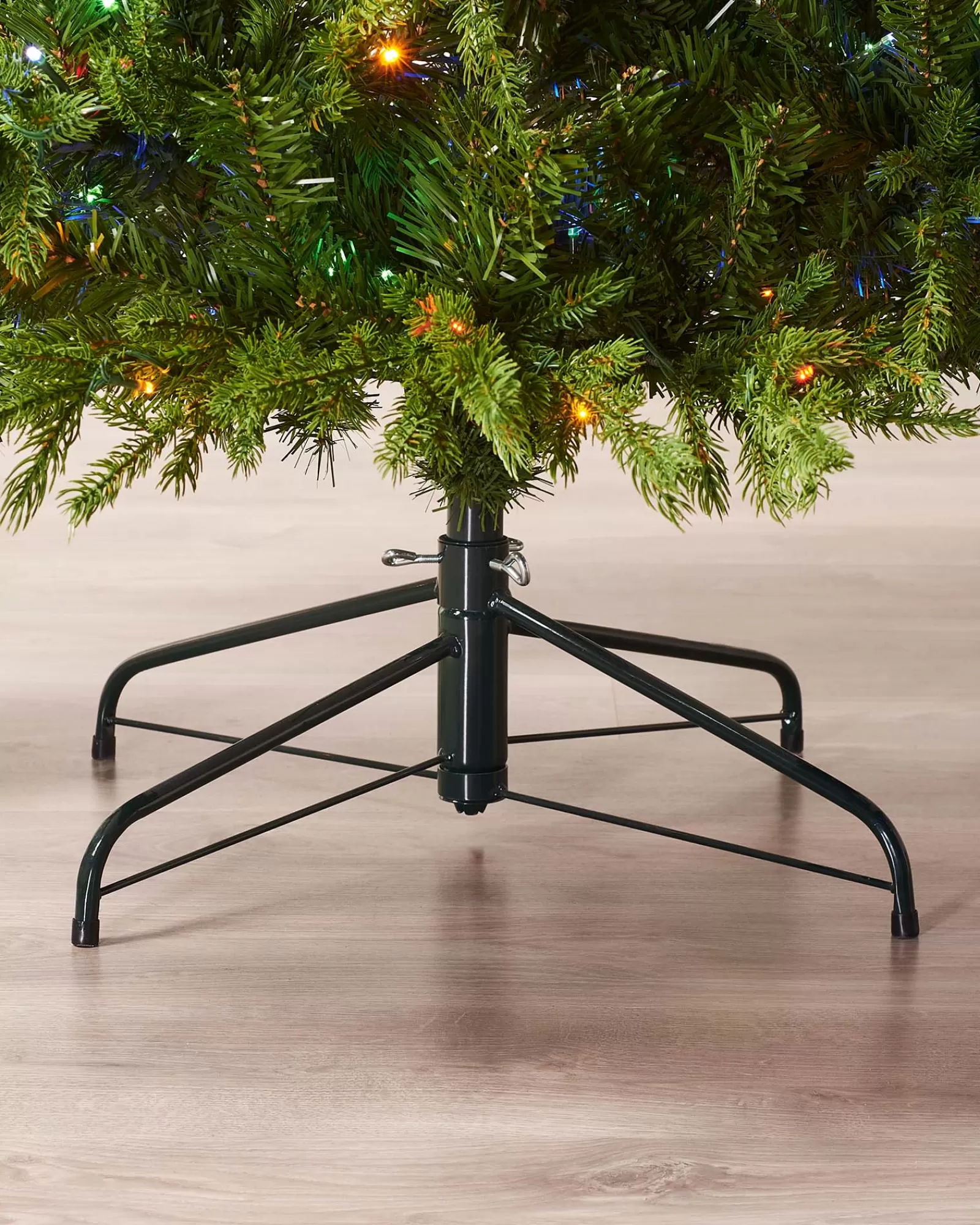 WeRChristmas Premium Christmas Trees | Pre Lit Christmas Trees^Pre-Lit Windsor Fir Christmas Tree, Dual Warm White, 6 Ft