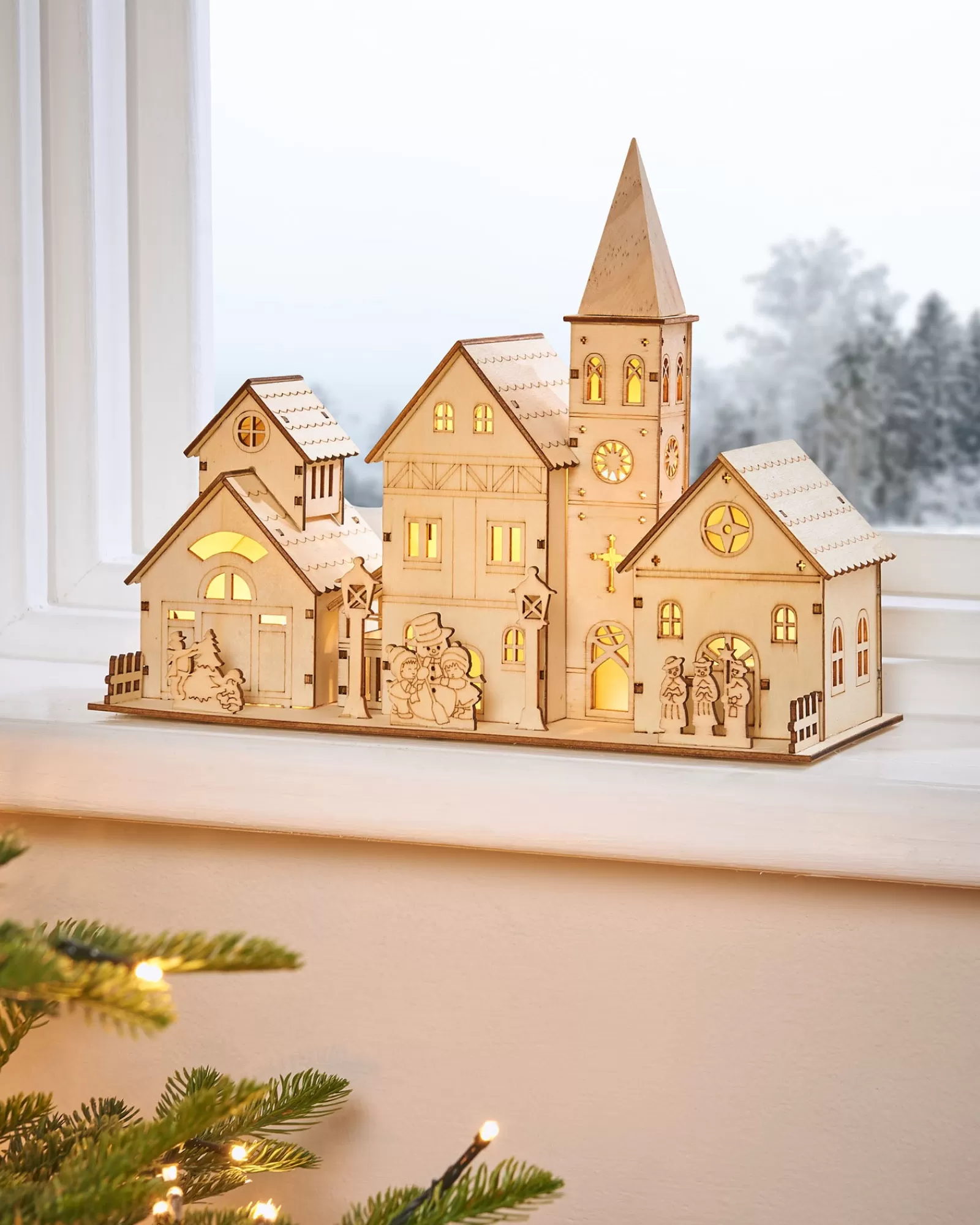 WeRChristmas Table Decorations^Pre-Lit Wooden Church Scene, 28 Cm