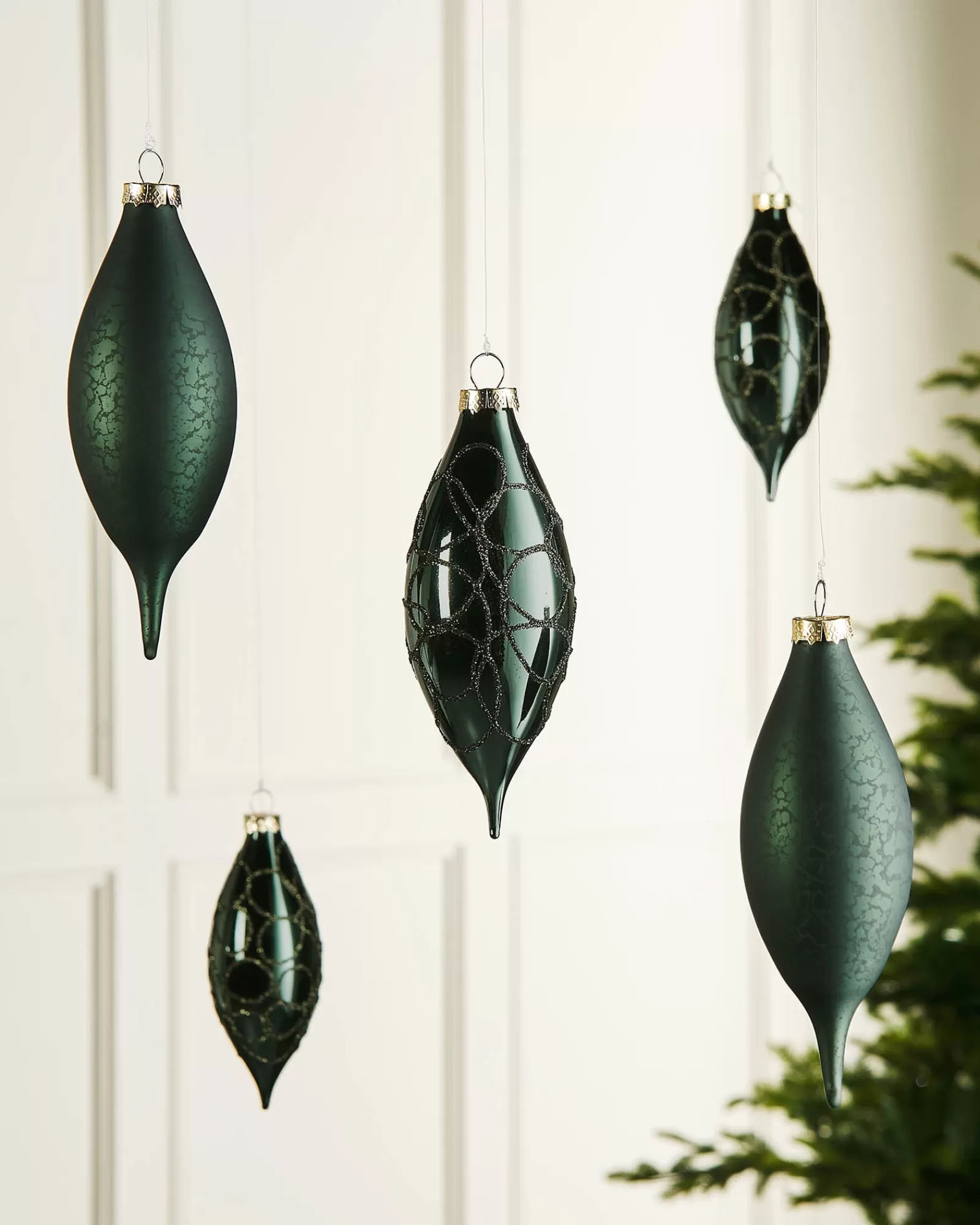 WeRChristmas Glass Baubles^Sage Green Glass Baubles, 5 Pack, 15 Cm