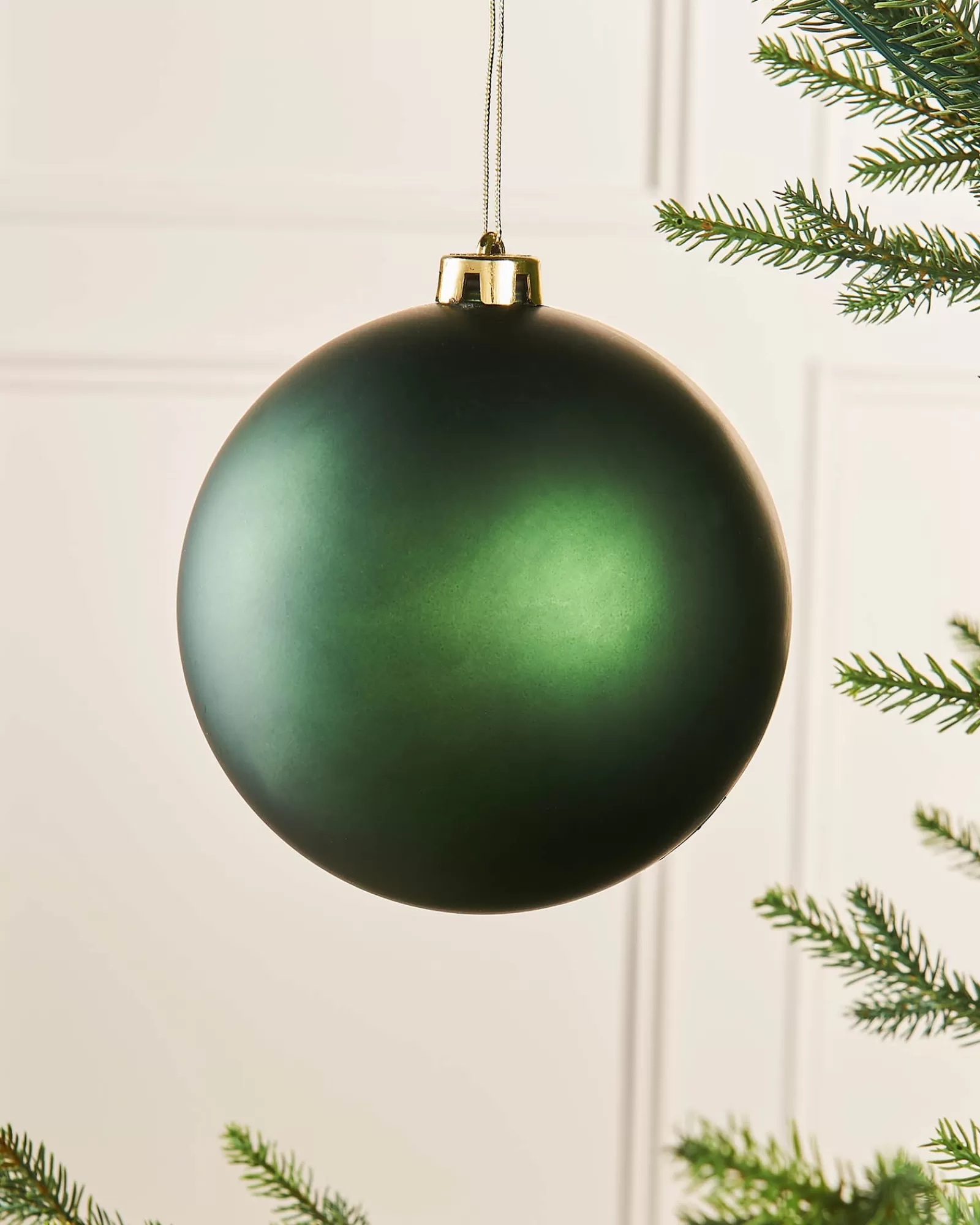 WeRChristmas Oversized Baubles | Shatterproof Baubles^Sage Green Large Matt Shatterproof Bauble, 15 Cm