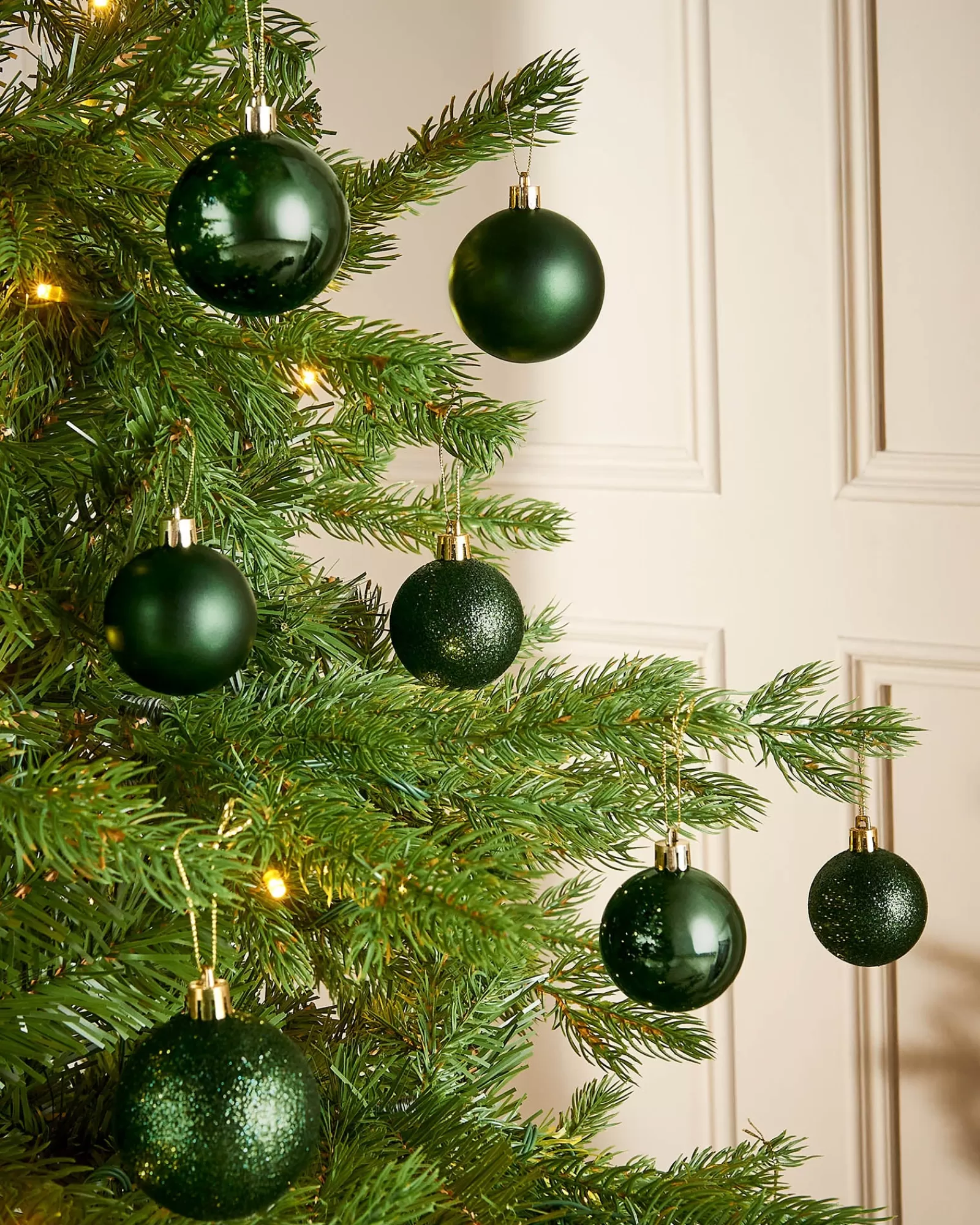 WeRChristmas Shatterproof Baubles^Sage Green Shatterproof Bauble, 50 Pack