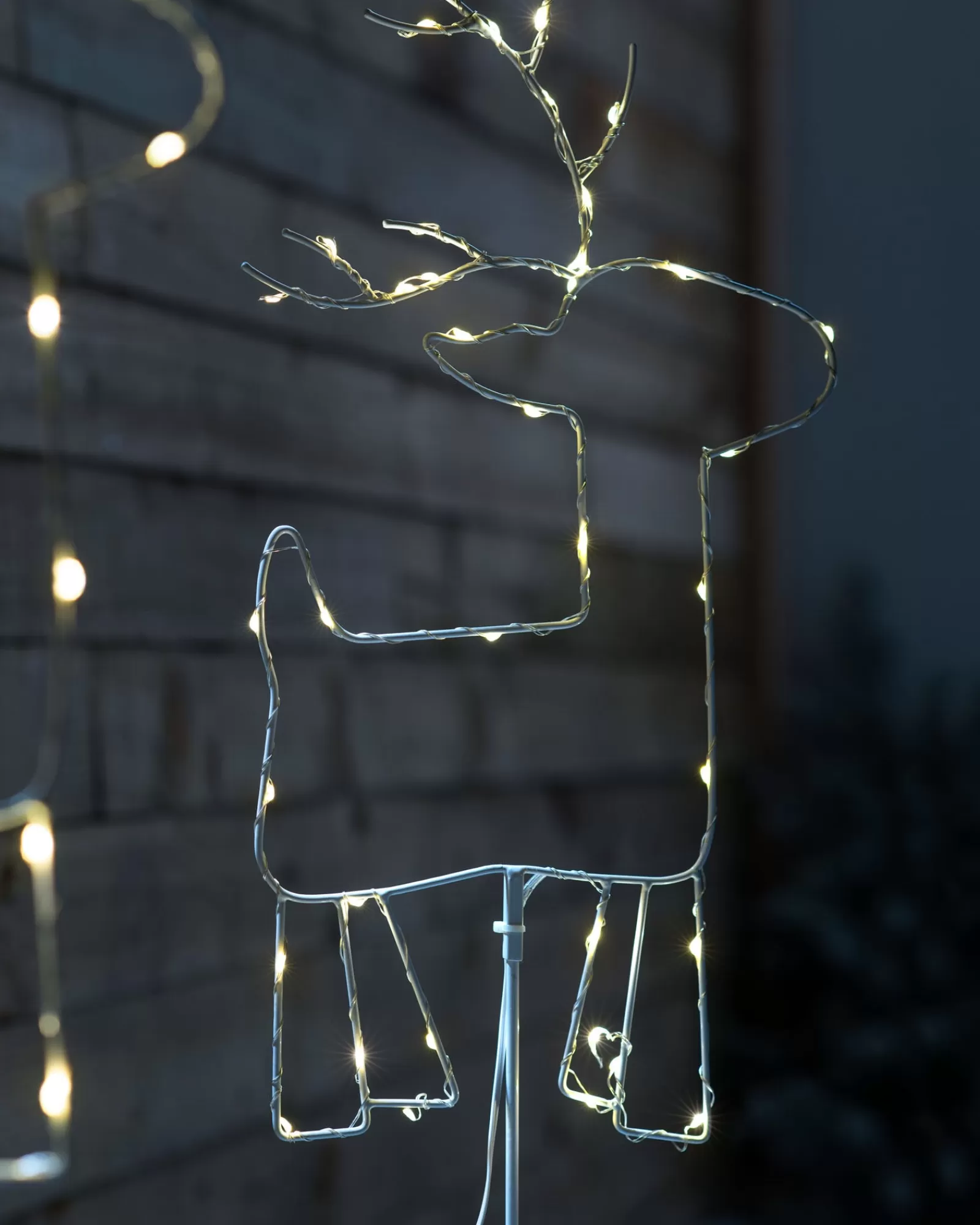 WeRChristmas Pathway Lights^Set Of 2 Reindeer Pathway Stake Lights, 1 M