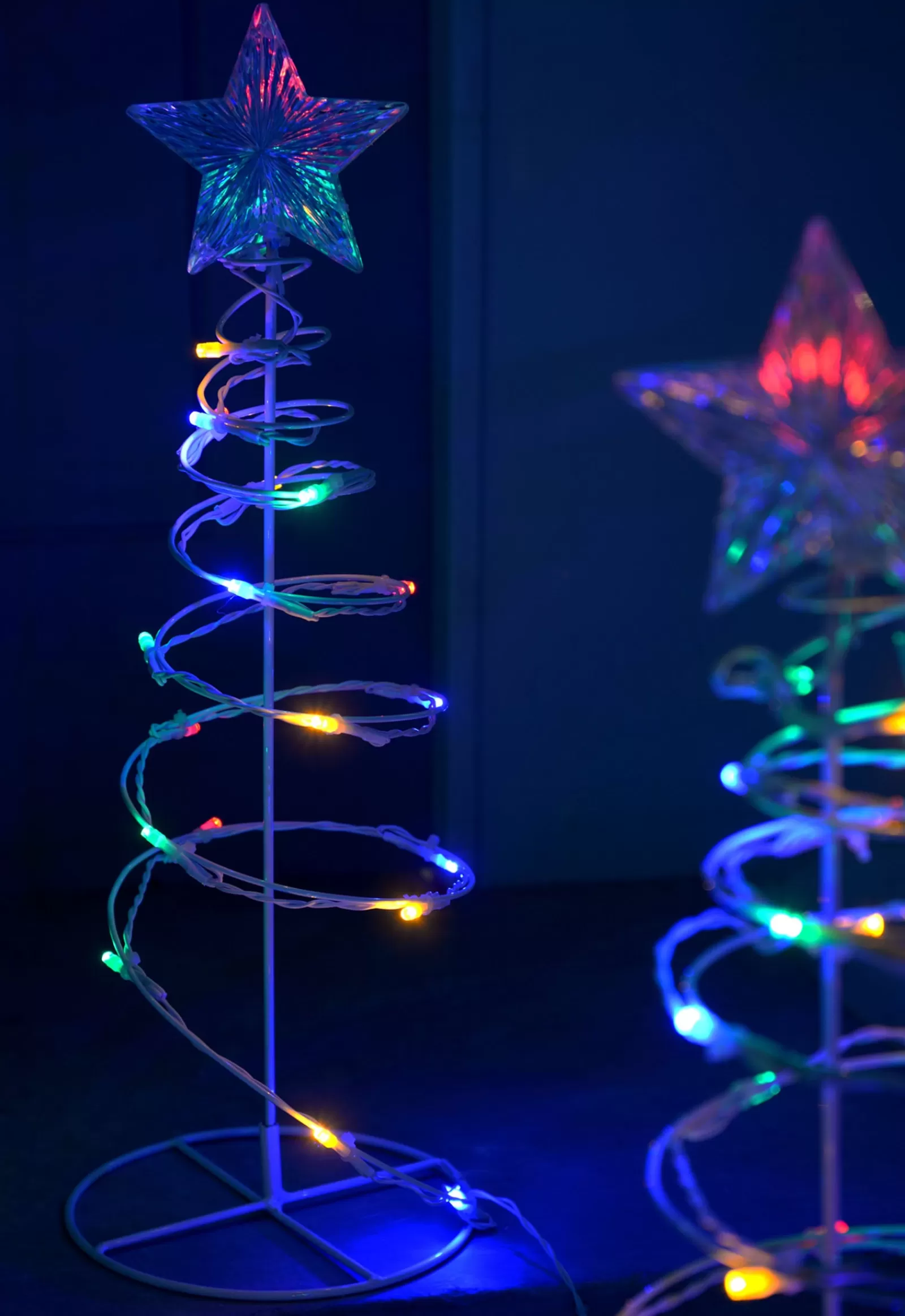 WeRChristmas Tree Silhouettes | Pathway Lights^Set Of 4 Spiral Trees Rope Light Silhouette, 55 Cm
