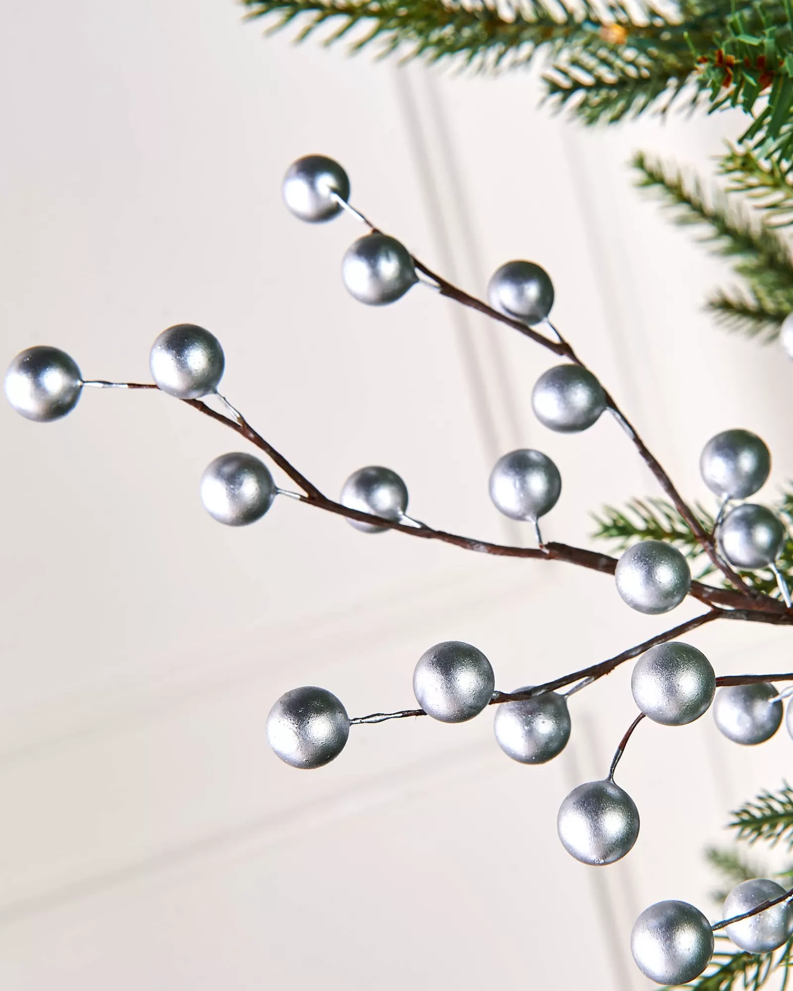 WeRChristmas Flowers & Foliage | Flowers & Foliage^Silver Berry Christmas Tree Spray, 45 Cm