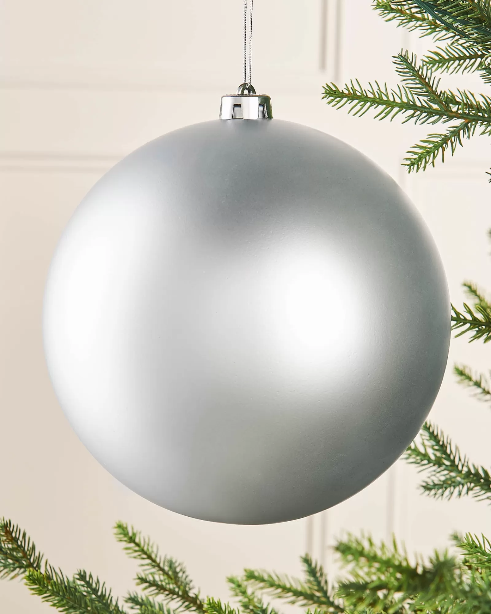 WeRChristmas Oversized Baubles | Shatterproof Baubles^Silver Large Matt Shatterproof Bauble, 20 Cm