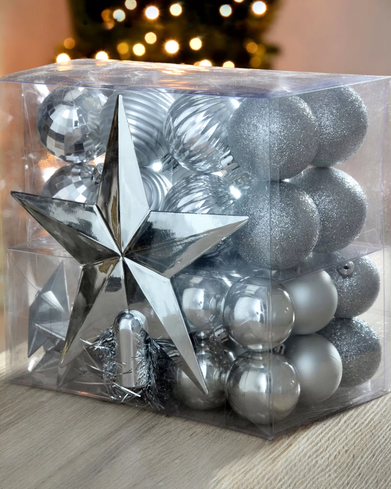 WeRChristmas Shatterproof Baubles^Silver Shatterproof Baubles Set, 42 Pack