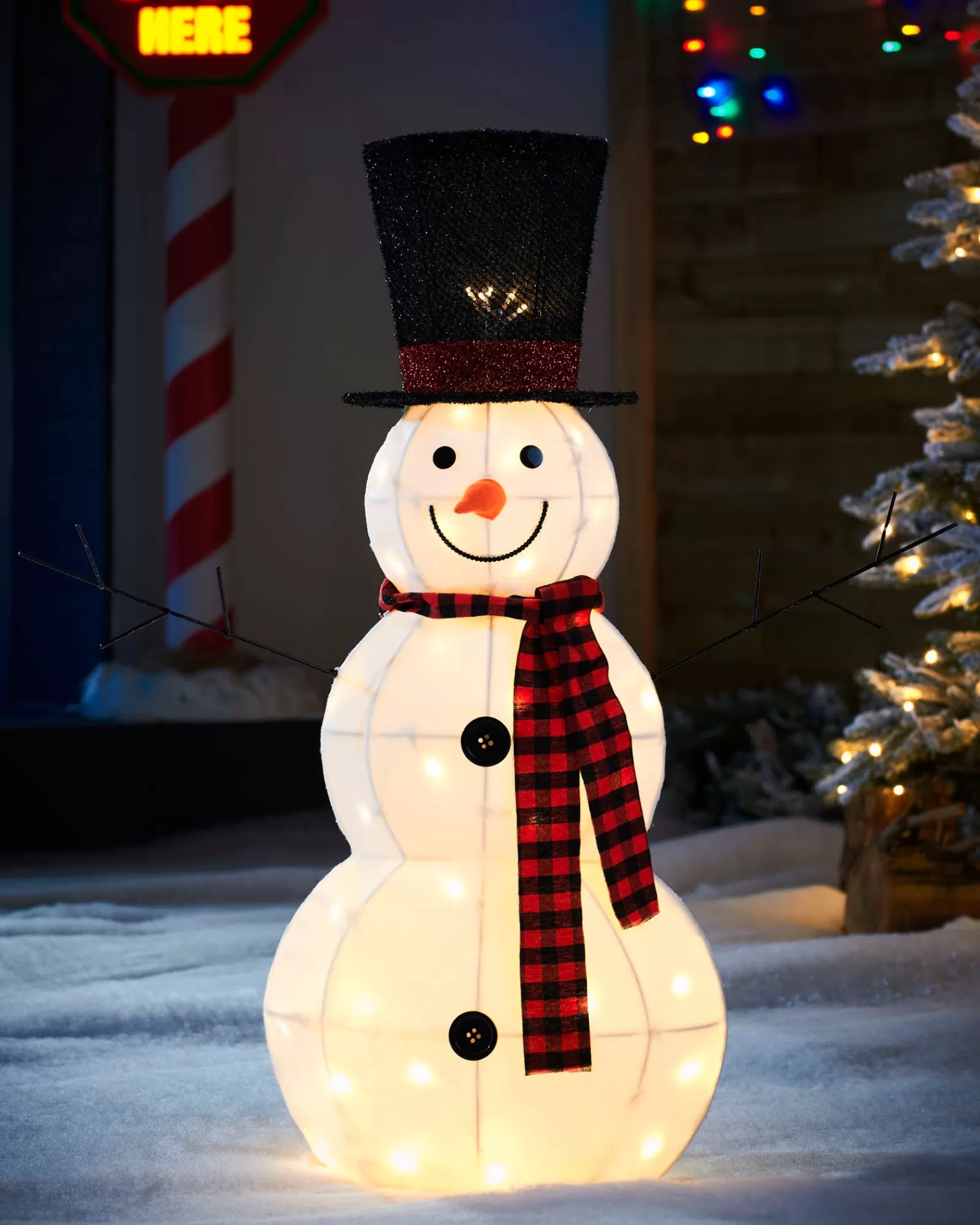 WeRChristmas Christmas Characters^Snowman Silhouette, 95 Cm