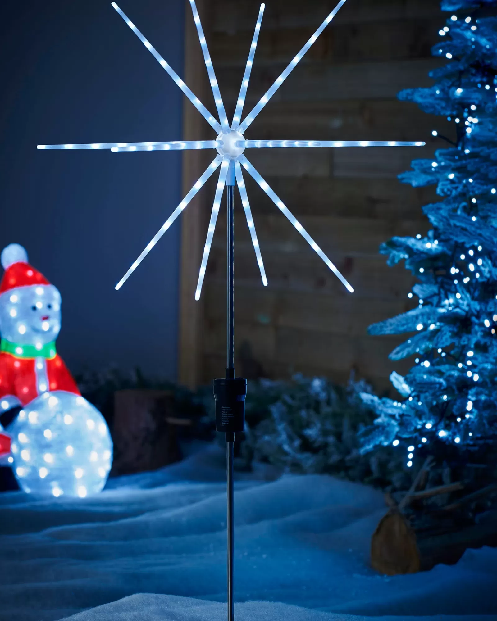 WeRChristmas Festive Star, Snowflake & Sign Lights | Pathway Lights^Starburst Pathway Stake Light, Ice White, 98 Cm