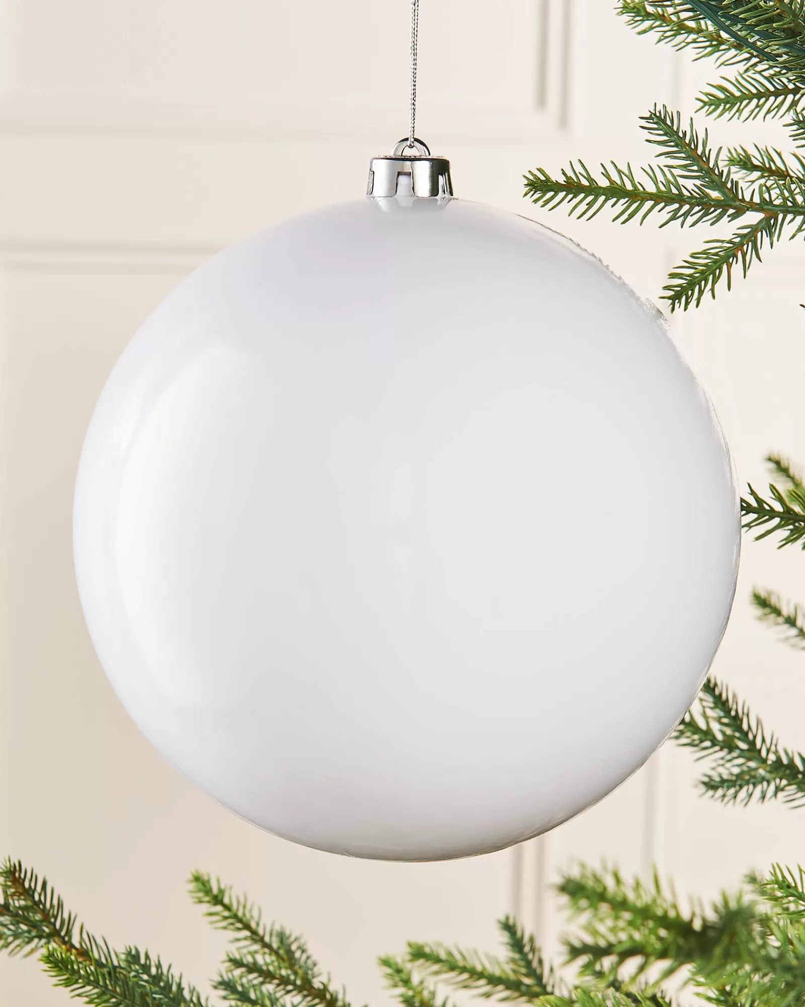 WeRChristmas Oversized Baubles | Shatterproof Baubles^White Large Gloss Shatterproof Bauble, 20 Cm